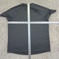 Under Armour The Tech Tee Shirt Mens Size Large Gray Short Sleeve Raglan 1326413