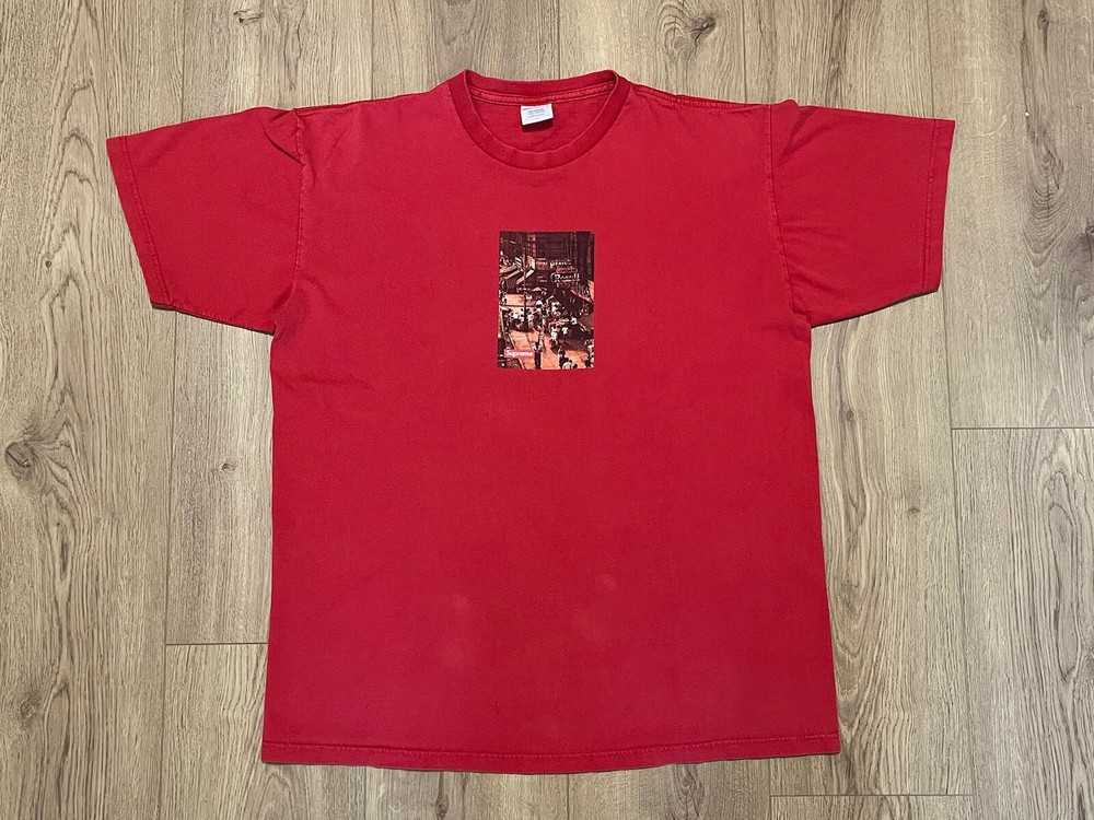 Supreme Street Scene Tee FW10 Red Size Large T-Shirt Skateboarding Rare Used