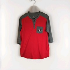 Nike Dri-Fit Gray and Red UGA Georgia Bull Dogs Mens M 3/4 Lenth Tshirt