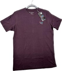 EHT Collection’s Men’s classic regular crew neckline100% Organic cotton T-Shirt.