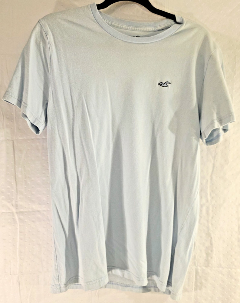Hollister Must-Have Collection T Shirt Mens Medium Light Blue Cotton Tee