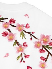 Niepce Men’s Sakura Flowers Embroidery Tee Japanese Streetwear T-Shirt