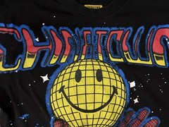 Chinatown Market Smiley Spiderman Originals Graphic Happy Fun Gaming T Shirt L