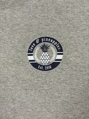 VINTAGE LOVE & PINEAPPLES T SHIRT L LARGE GREY GAMEDAYS FOOTBALL CLASSIC SPORTS