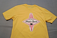 Authentic Black Clover Surf Lucky T-Shirt – Men’s Sze Large