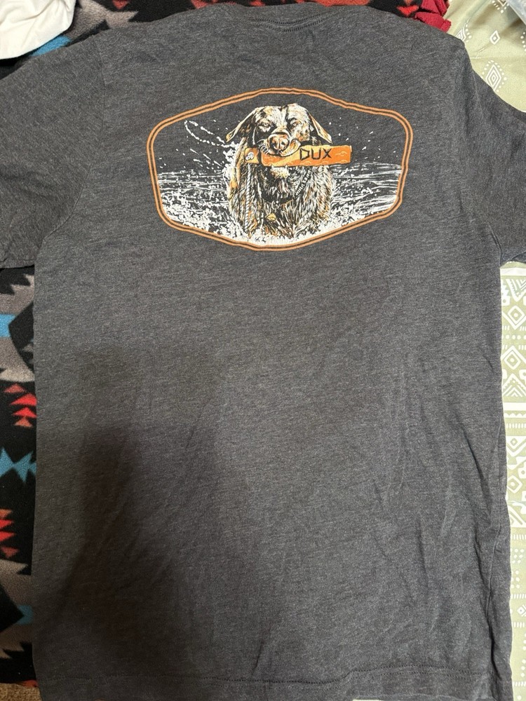 12 DUX Waterfowl Company Men’s Duck Hunting Graphic Tees M Crew Neck Cotton Knit