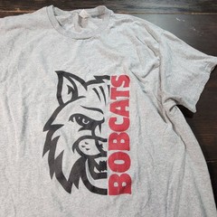 Hanes Mens Bobcat T-Shirt Size XL *Stains