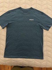 Patagonia Responsibili-Tee Men’s Blue Graphic Logo Crew Neck T-Shirt Size M