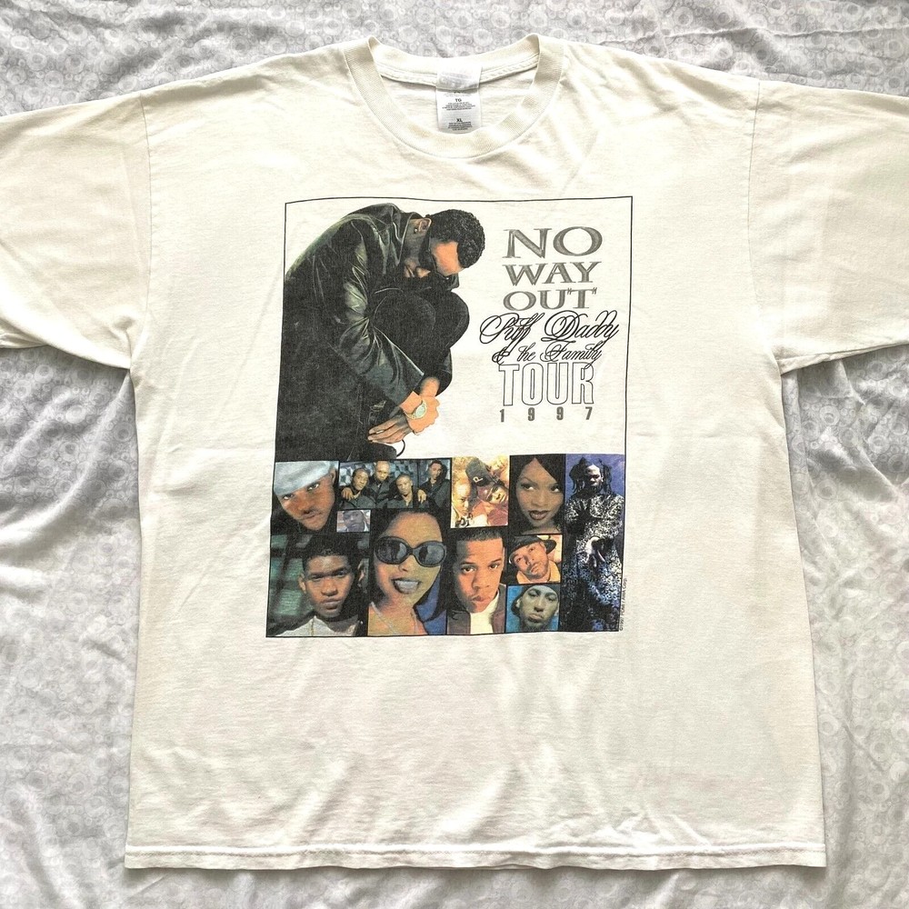 Vintage Puff Daddy & The Family 1997 No Way Out Tour T-Shirt Size XL Rap Tee 90s