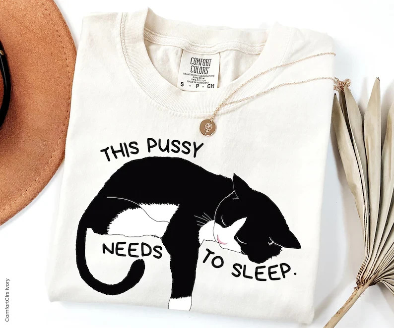 Funny Cat Shirt I Just Need To Sleep Cute Sleepy Cat Lover Gift Introvert Tee