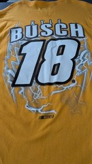 Kyle Busch #18 M&M’s NASCAR Racing T-Shirt 2XL Joe Gibbs Racing Yellow