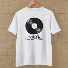 VINYL It sounds better T-SHIRT (Record Collecting LP Album Music Dad Hipster)