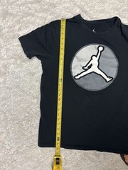 Nike Jordan AJ 8 Jumpman logo t-shirt Youth L Could Fit Men’s M Measureme Pics