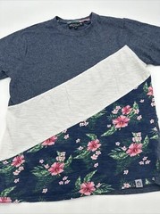Free Planet T-Shirt Men Medium Multicolor Flowers…#8206