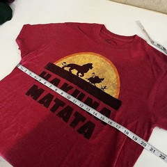 Disney Adult Large Red Graphic Tshirt Lion King Hakuna Matata Simba Pumba Timon
