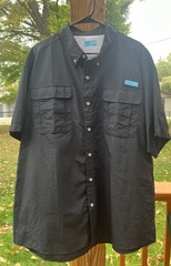 Tuna Mens Sz 2XL Soild Black Vented Short Sleeved Fishing Shirt