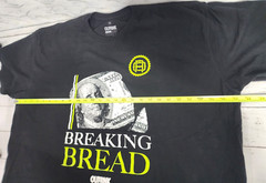 OUTRANK Men’s Casual ‘Breaking Bread’ Short Sleeve Black T-Shirt, Size 3XL