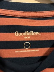 New Goodfellow t shirt In large with tags