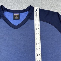 Patagonia Capilene T Shirt Men Medium Blue Raglan Outdoor Hiking Base Layer