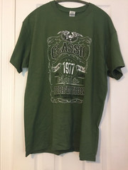Classic Aged To Perfection Genuine 1977 Quality Distressed Print T-Shirt NEW