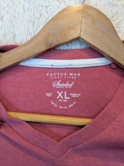 Cactus Man Ricky Singh Men’s XL V-Neck Sueded T-Shirt Short Sleeve Heathered Red