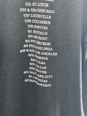 2016 COLDPLAY “A Head Full of Dreams” Concert Tour T-Shirt CHRIS MARTIN Small