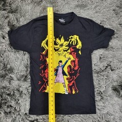 Stranger Things X Loot Crate Shirt Mens Small Black Collab Eleven Demogorgon Tee