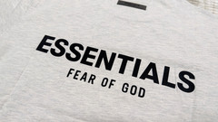 Fear of God Essentials Tee ‘Light Oatmeal’ XS Size Oversized T-Shirt SS22