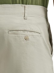 Lee Men’s Big & Tall Extreme Motion Flat Front Short 33, Stone
