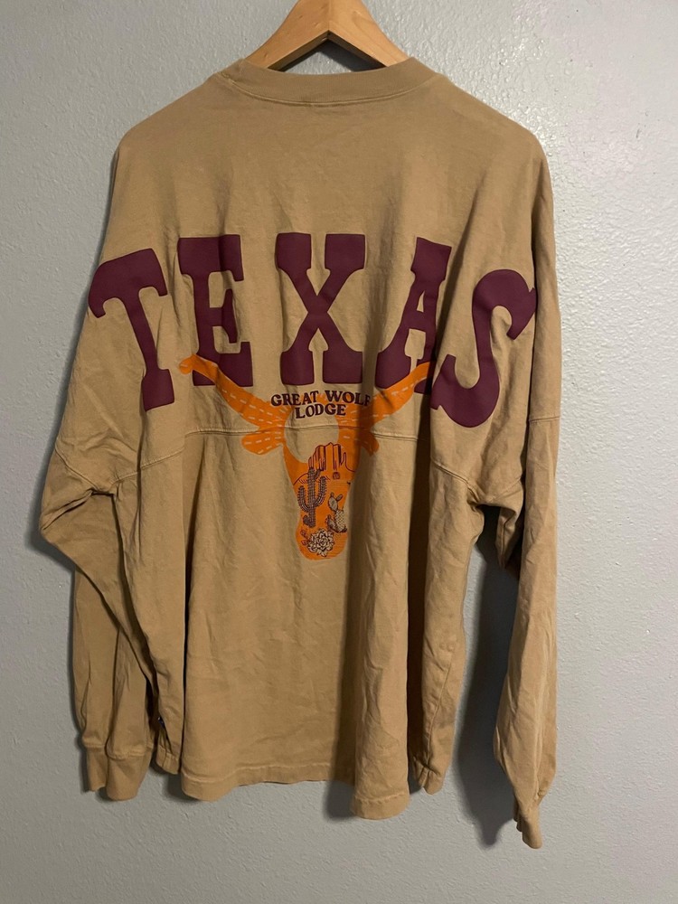 Spirit Jersey Shirt Mens XL Beige Texas Great Wolf Lodge Long Sleeve Paw Print