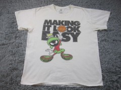 Marvin the Martian Shirt Mens Large White Looney Tunes Basketball Graphic Tee