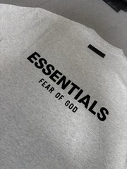 Essential Men’s Cotton Crew Neck T-Shirt Light Oats Size Medium New with Tags M