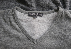 In The Attic Japan Gray Gredient V Neck Polyester T Shirt Sz JP/M , US/S