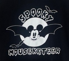 Mickey Mouse Spooky Mousketeer Vampire T-Shirt Black XL Halloween Fall Vibes