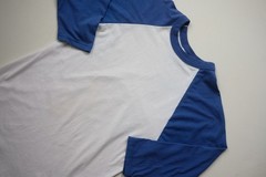 RUSSELL ATHLETIC VTG Y2K 90s RETRO BASEBALL ACTIVE SPORT T SHIRT WHITE BLUE SZ S