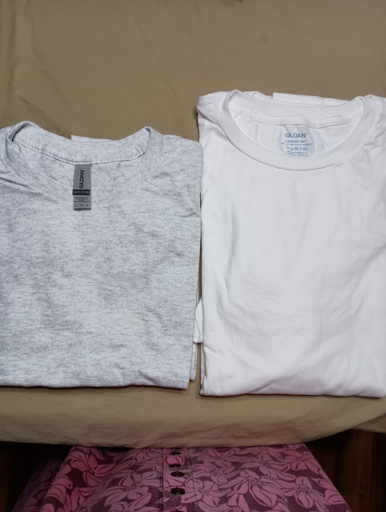 Gildan 2 Gray Heavy Cotton 2 White Large Lay Flat Collar
