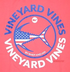 NWT Vineyard Vines Men SS Whale Pocket Crew T-Shirt Tee “TUNA USA EDITION”