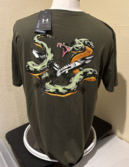 Under Armour 1389920 UA Men’s Freedom Snake Knife Cotton OD Green T-Shirt Sz XXL