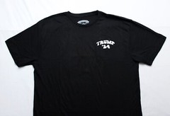 ILMF Unisex Adult’s Happy To Vote For A Felon Smiley Tee EJ3 Black Size XL