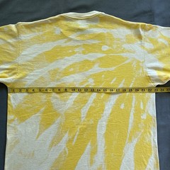 Vtg 1990s Macaw Parrot T Shirt Mens XL Yellow Acid Wash Dye Bird Animals 90s