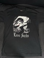 Fashion Victim Shirt Size XL 1990s Vampire “Love Sucks” Single Stitched USA