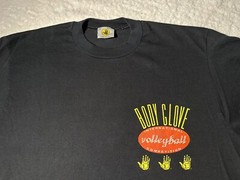 Vintage 1990s 90s Body Glove Volleyball Beach Surf Surfing Art T-Shirt, black L