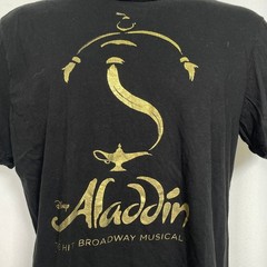 Disney Aladdin The Hit Broadway Musical Black Metallic Gold T-Shirt Men’s XL