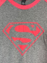 District Perfect Tri T-Shirt Men 3/4 Sleeve Raglan Baseball Superman “S” Logo XL