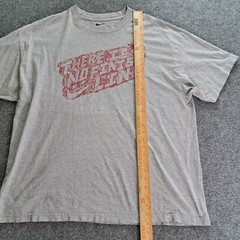 Nike T Shirt Mens Size 2XL Gray There Is No Finish Line Graphic Tee