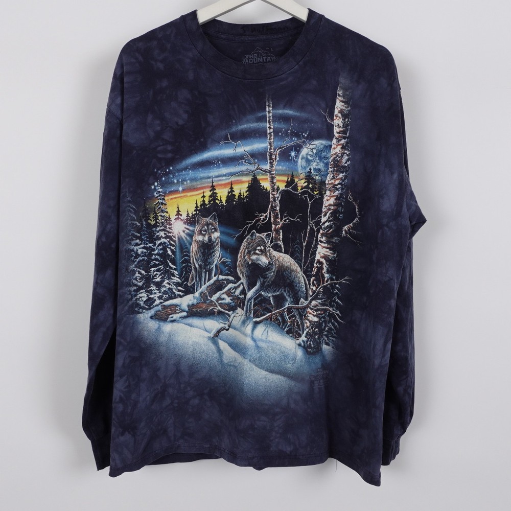 The Mountain Wolf Snowy T-shirt Blue Find 13 Wolves Snow Scene Large Long Sleeve