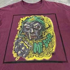 2020 RARE MF DOOM Double Sided Burgandy Shirt Mens Size XL (23×27)
