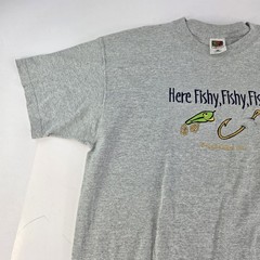 Here Fishy Fishy Embroidered Fishing Size XL Fruit Of The Loom T-Shirt Mens Gray