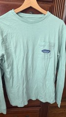 Vineyard Vines XS Green Long Sleeve Pocket Crew Neck Bermuda Logo Graphic Tee