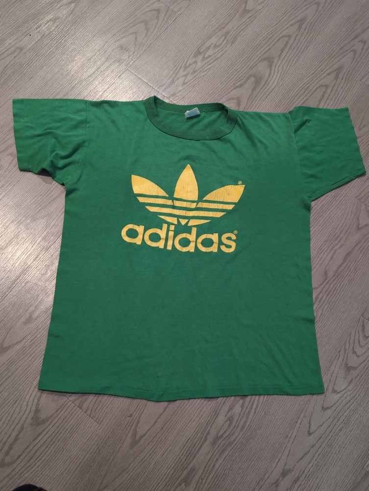 Vintage 70s Adidas Trefoil Big Logo Athletic Sportswear Graphic T-Shirt Size XL